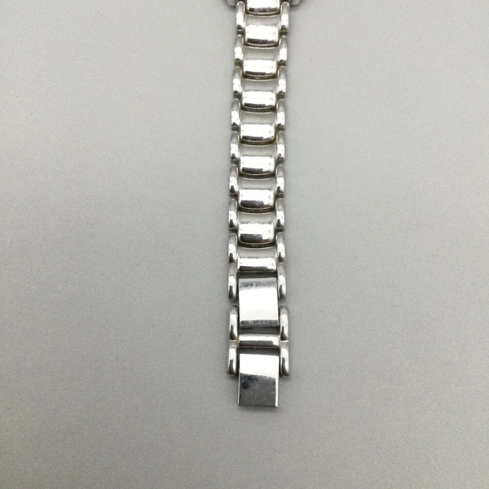 Gruen Womens Watch 19mm Silver Tone White Dial Crystals New Battery 7.5